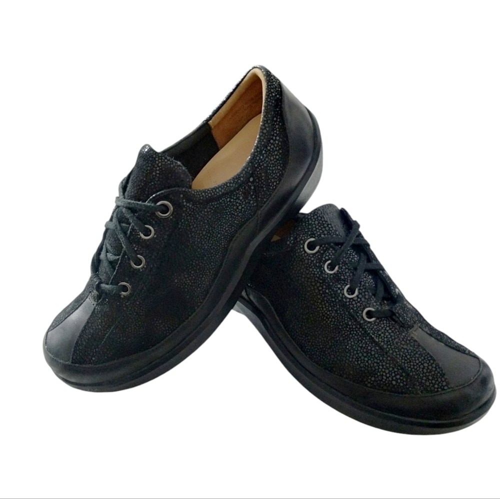 Womens Ziera Alley Black Stingray Shiny Leather Comfort Shoes Size 9½ Old Money